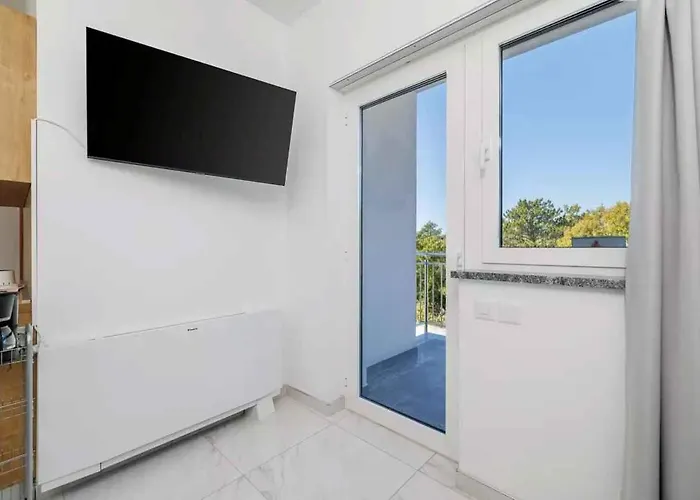 With A - C In 55031 Crikvenica